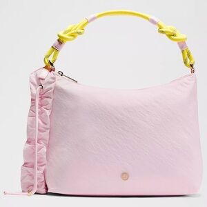 Lululemon NWT Convertible Ruched Crossbody Bag 6.5L Blissful Pink/Daisy Glow